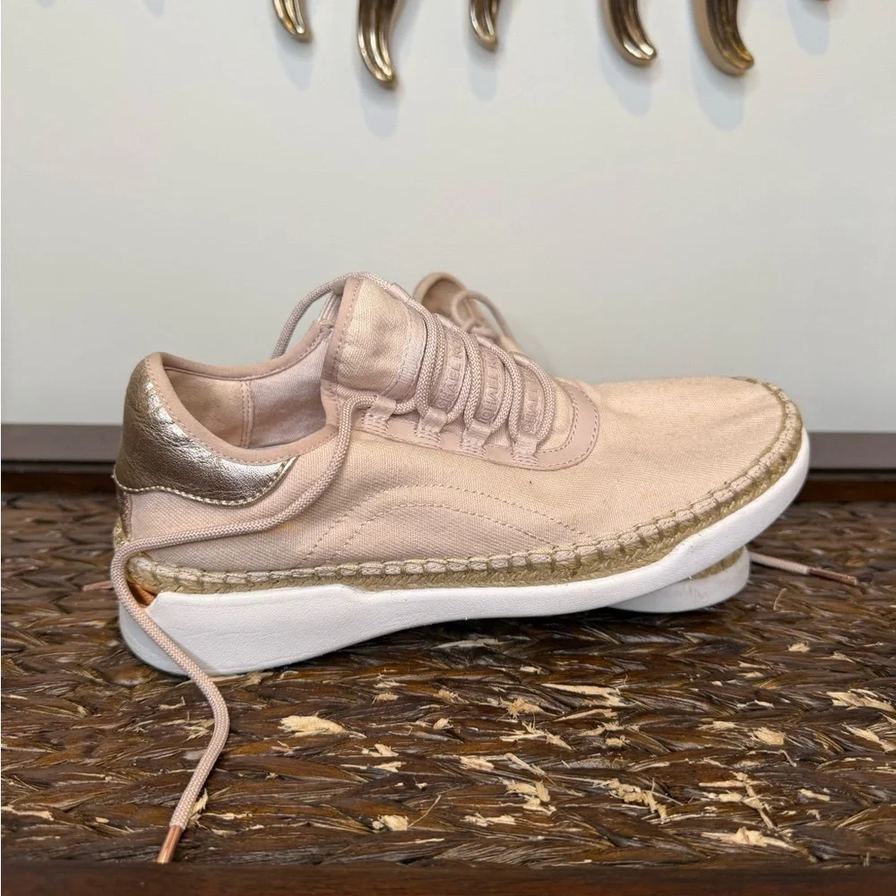 Michael Kors Woman's Finch Lace Up Optic/Ivory